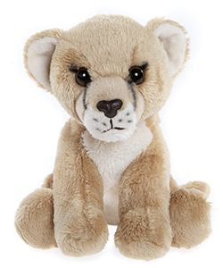 Lioness Cuddle Cub